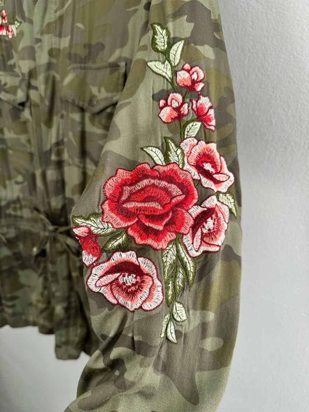 KNOX ROSE ARY BUTTON DOWN & ZIPPER JACKET WITH ROSE EMBROIDERY - Picture 7 of 11